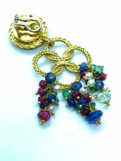 Boucles d'oreilles pendantes Rubis Saphirs Emeraudes Perles