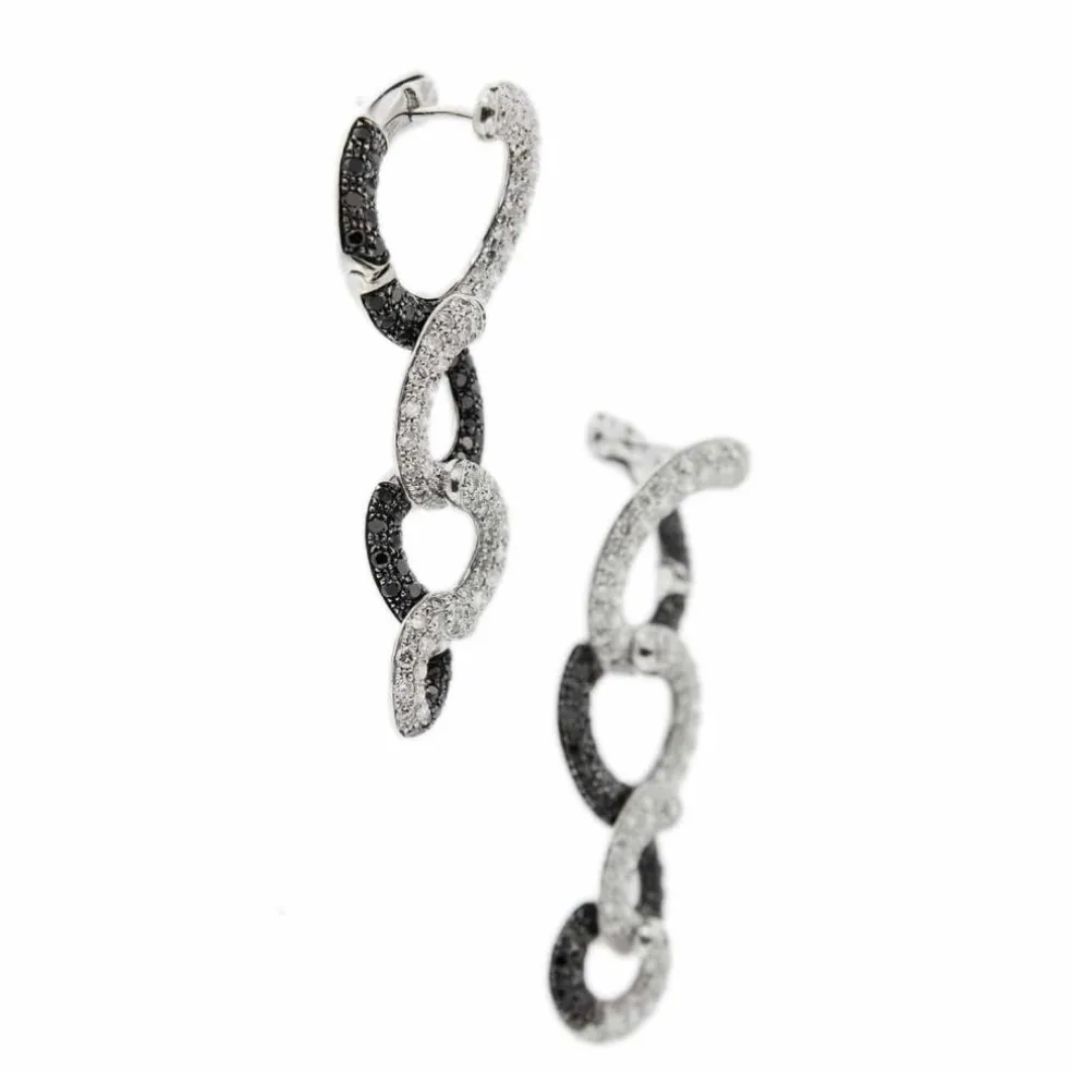Boucles d'oreilles pendantes diamants noirs et blancs