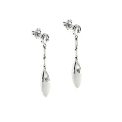 Boucles d'oreilles pendantes avec diamants
