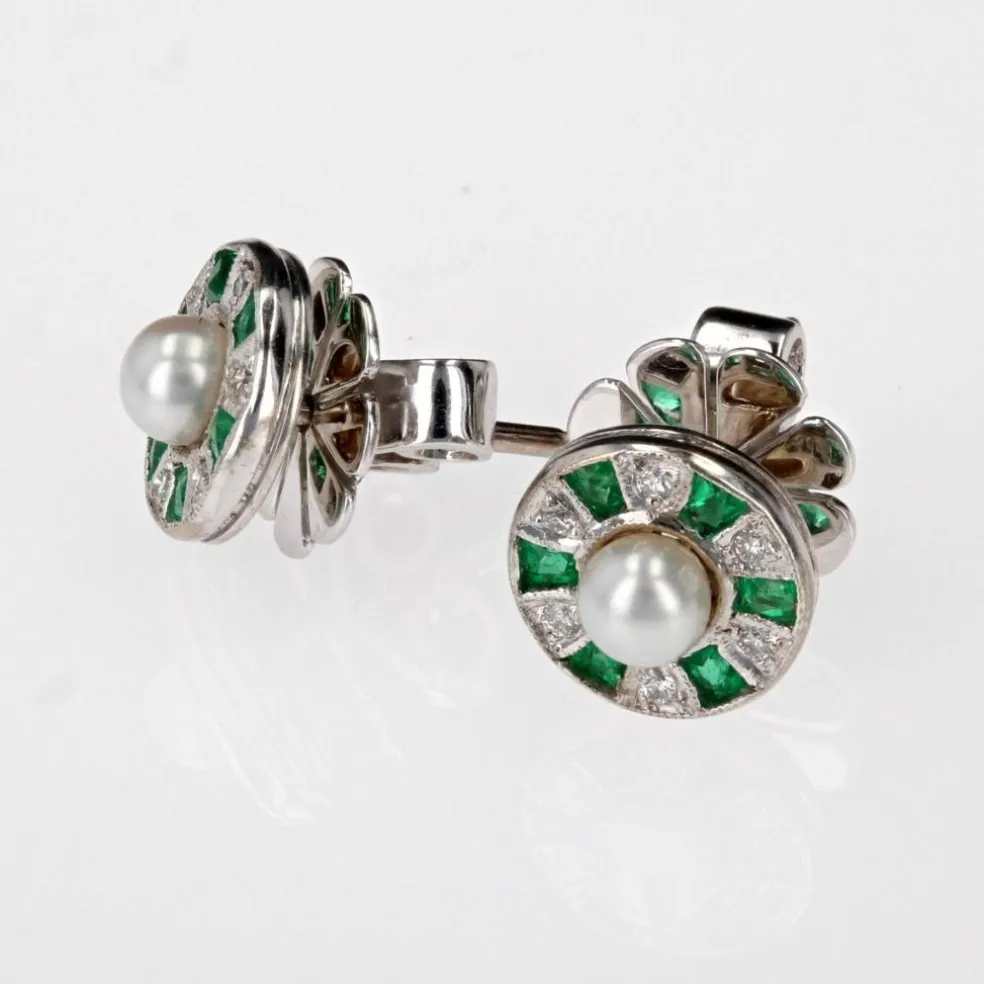 Boucles d'oreilles perles diamants et émeraudes calibrées