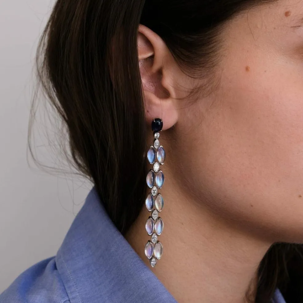 Boucles d'oreilles Pierre de lune Diamants et Saphirs