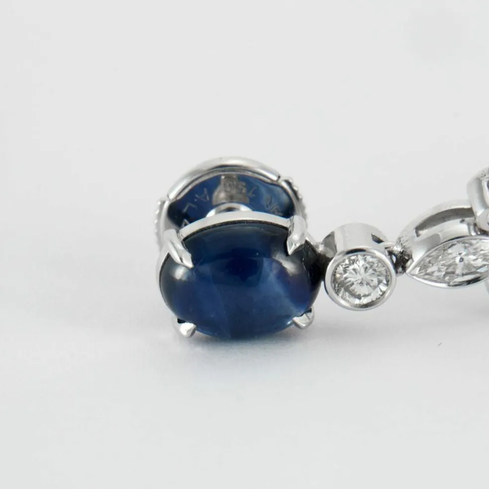Boucles d'oreilles Pierre de lune Diamants et Saphirs