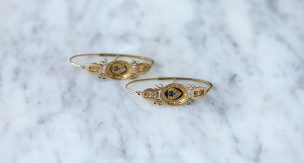 Boucles d'oreilles poissardes coeur et fleur émail sur or rose et jaune