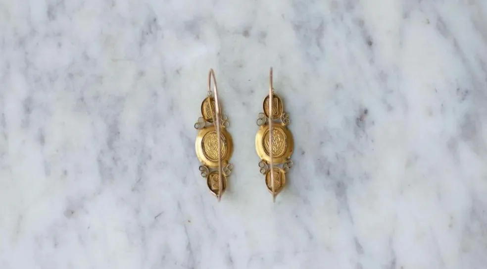 Boucles d'oreilles poissardes coeur et fleur émail sur or rose et jaune