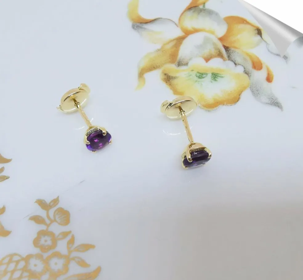 Boucles d'oreilles puces Améthyste