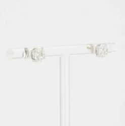 Boucles d'oreilles puces diamants or blanc