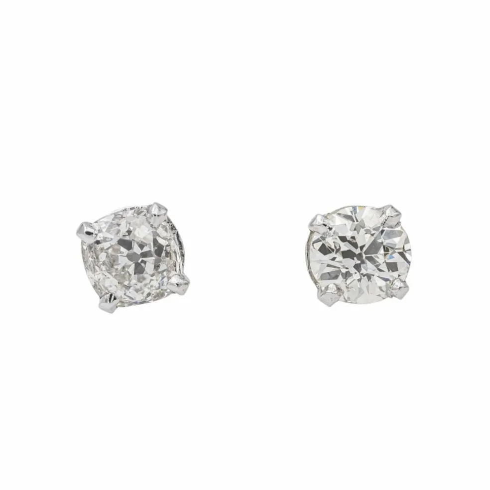 Boucles d'oreilles Puces Or blanc Diamant