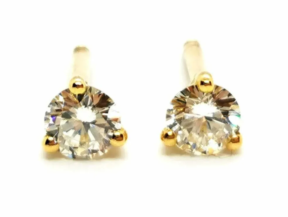 Boucles d'oreilles Puces Or jaune Diamant