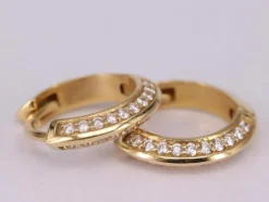 Boucles d'oreilles rond diamants or jaune 18k