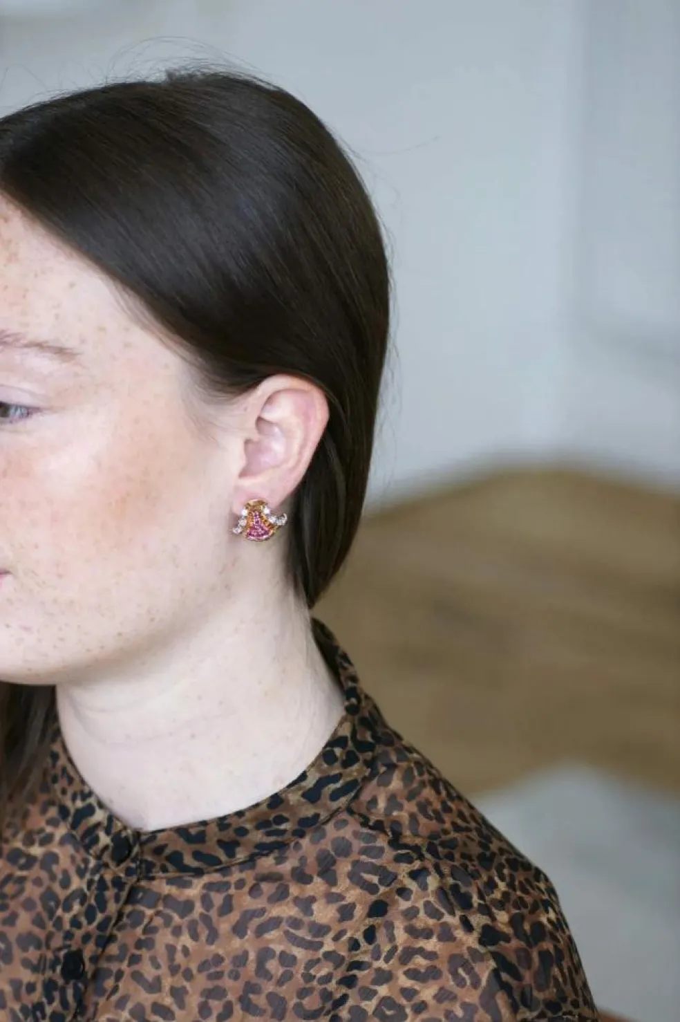 Boucles d'Oreilles Rétro Or Rose, rubis, et diamants