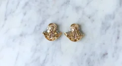 Boucles d'Oreilles Rétro Or Rose, rubis, et diamants
