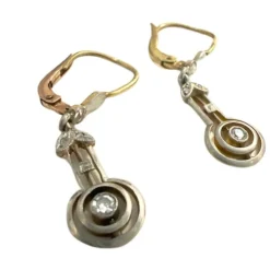 Boucles d'oreilles style Art Déco 1930-35 en or et diamants