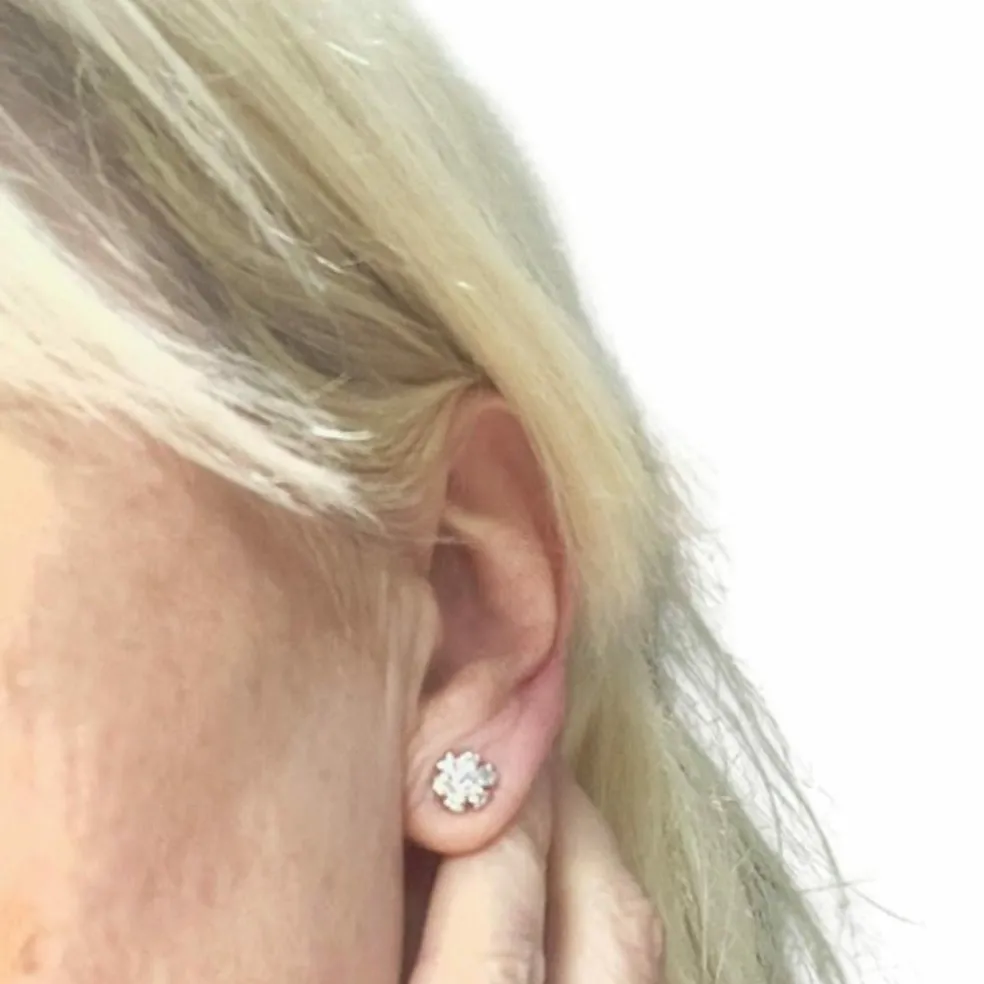 Boucles d'oreilles style or 18 ct avec diamants