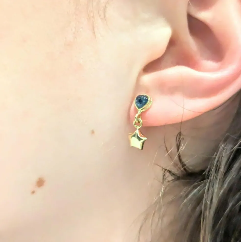 Boucles d'oreilles étoiles or jaune et saphirs