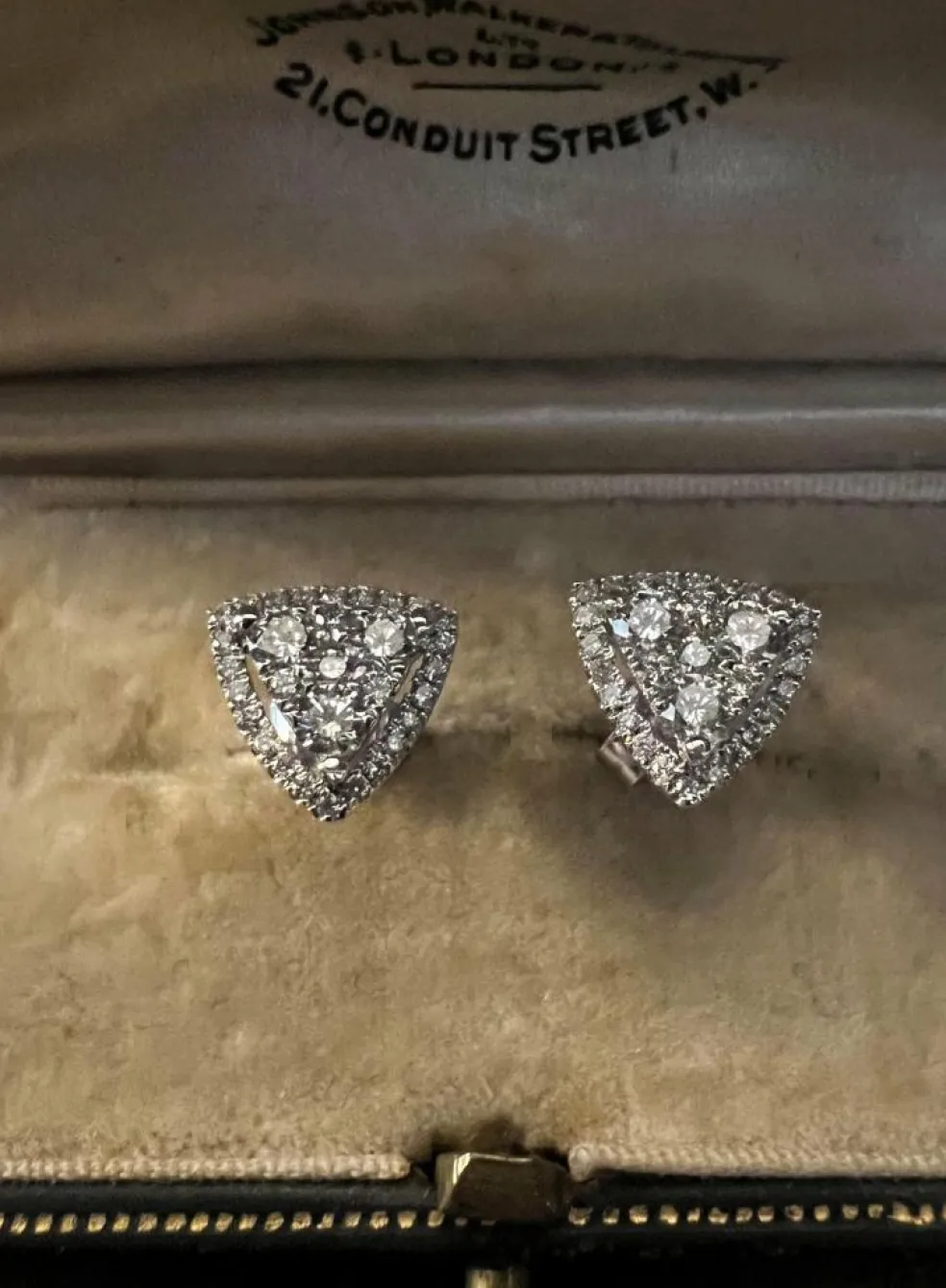 Boucles d'oreilles triangle diamants 0,85 ct