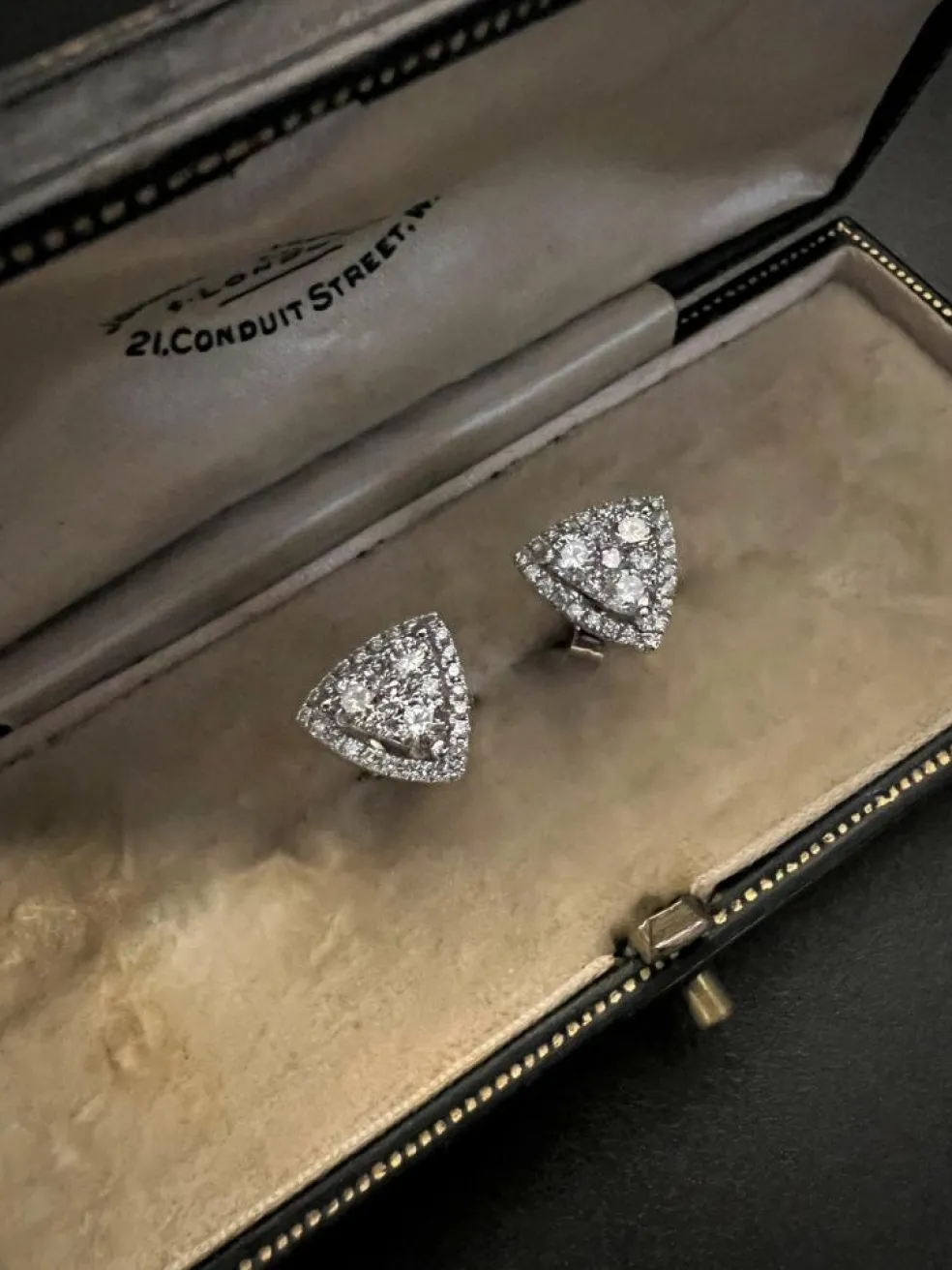 Boucles d'oreilles triangle diamants 0,85 ct