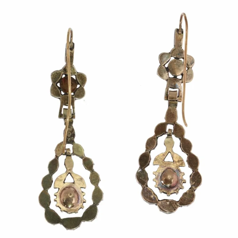 Boucles d'oreilles victoriennes élégantes avec diamants taille rose