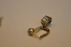 Boucles d'oreilles victoriennes en or jaune et diamants taille rose