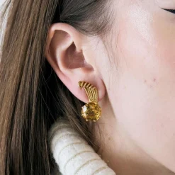 BOUCLES D'OREILLES VINTAGE OR ET CITRINE.