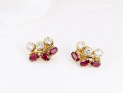 Boucles d’oreilles vintage en or, diamants et grenats