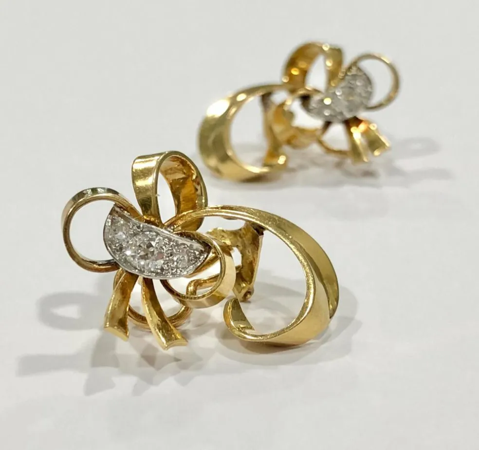 Boucles d'oreilles vintage noeuds or jaune et diamants