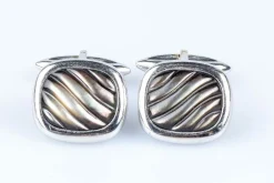 Boutons de manchette or blanc nacre