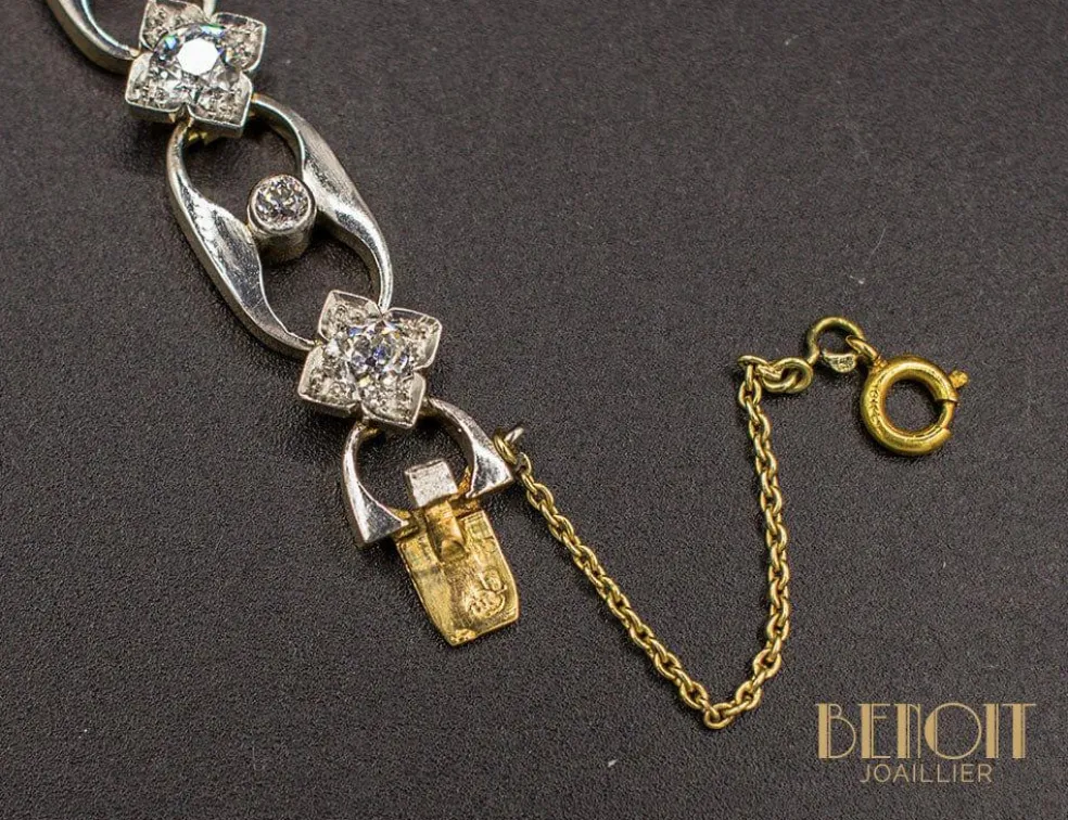 Bracelet 1950 or jaune, platine, diamants