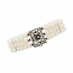 Bracelet 3 rangs de perles et son fermoir en or blanc