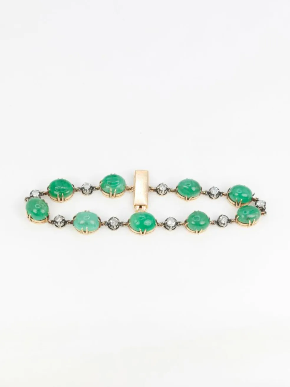 Bracelet ancien cabochons d'émeraudes or jaune diamants