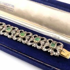 Bracelet ancien en or jaune et argent avec émeraudes et diamants