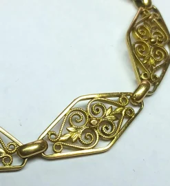 Bracelet ancien, mailles filigrané XIXe siècle.