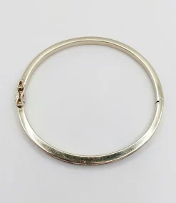 Bracelet Art Déco jonc or blanc diamants taille princesse