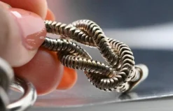 Bracelet Chaîne Argent Boussole Bateau Ancre Drapeau Et Nœud