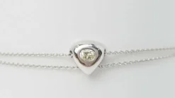 Bracelet coeur en or blanc et diamants