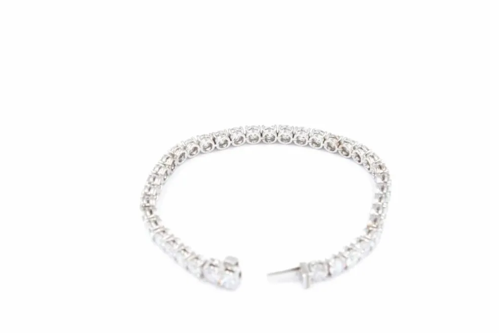 Bracelet de tennis 11,44 carats certifié GIA