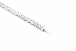 Bracelet de tennis 11,44 carats certifié GIA