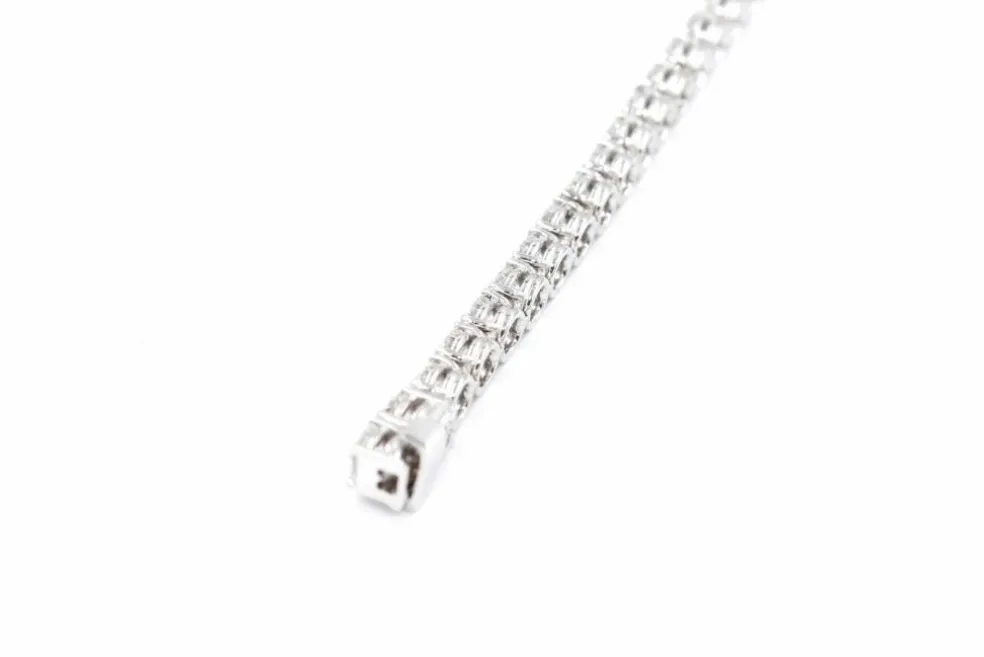 Bracelet de tennis 11,44 carats certifié GIA