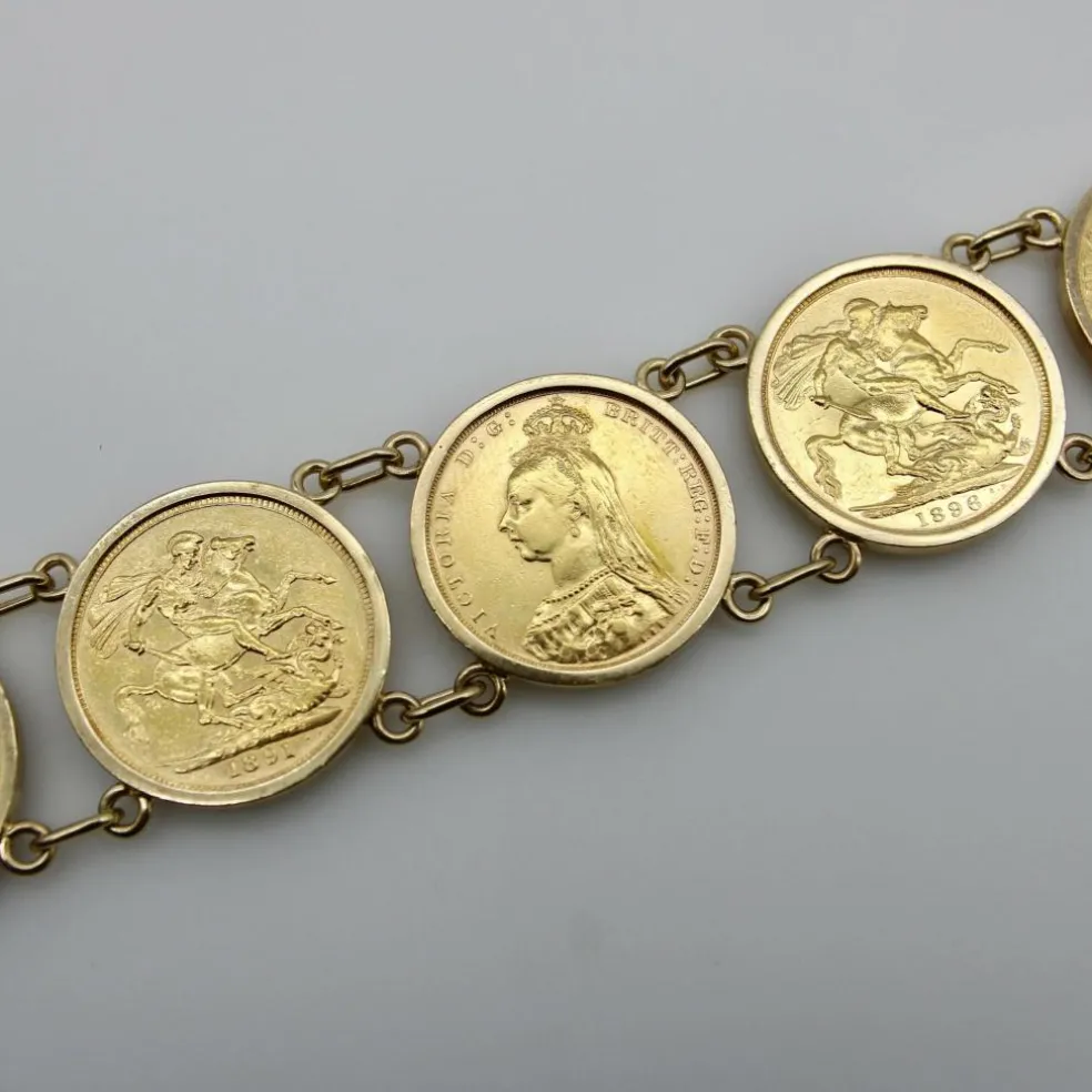 Bracelet en or 22 carats avec pièces souveraines britanniques de la reine Victoria