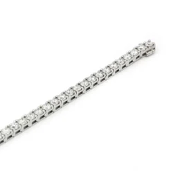 Bracelet en or blanc, diamants