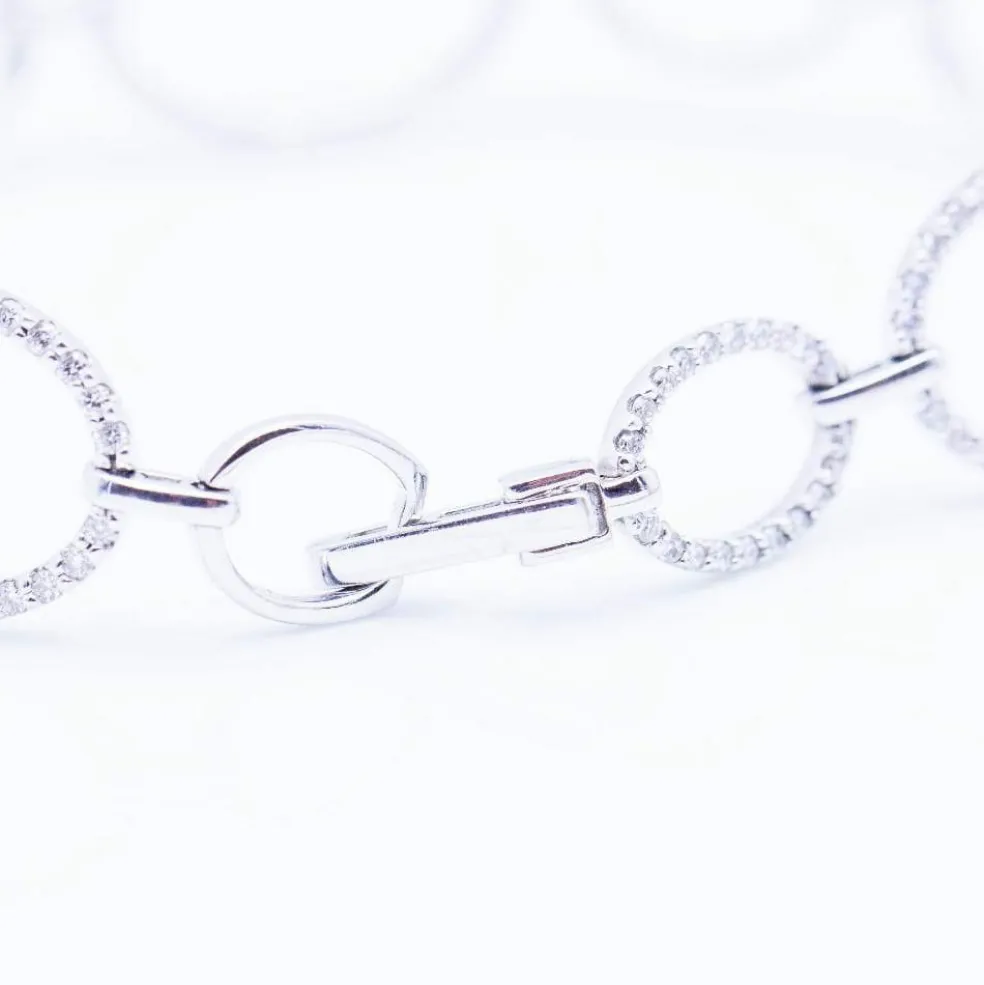 Bracelet en or blanc et diamants