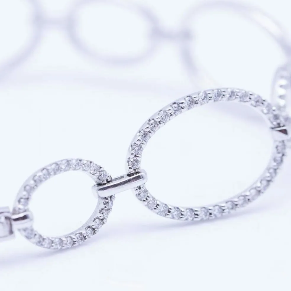 Bracelet en or blanc et diamants