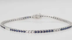 Bracelet en or blanc saphirs et diamants
