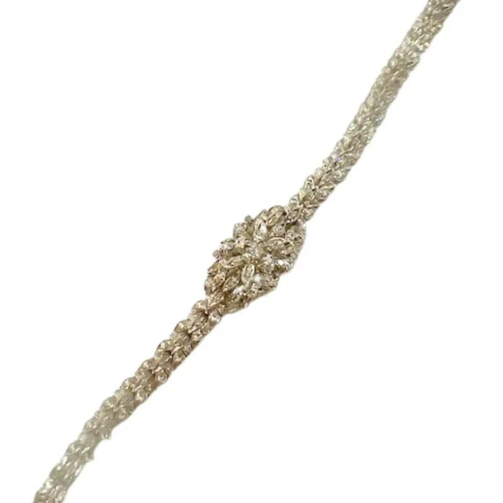 Bracelet en or de l'époque rétro contemporaine avec diamants