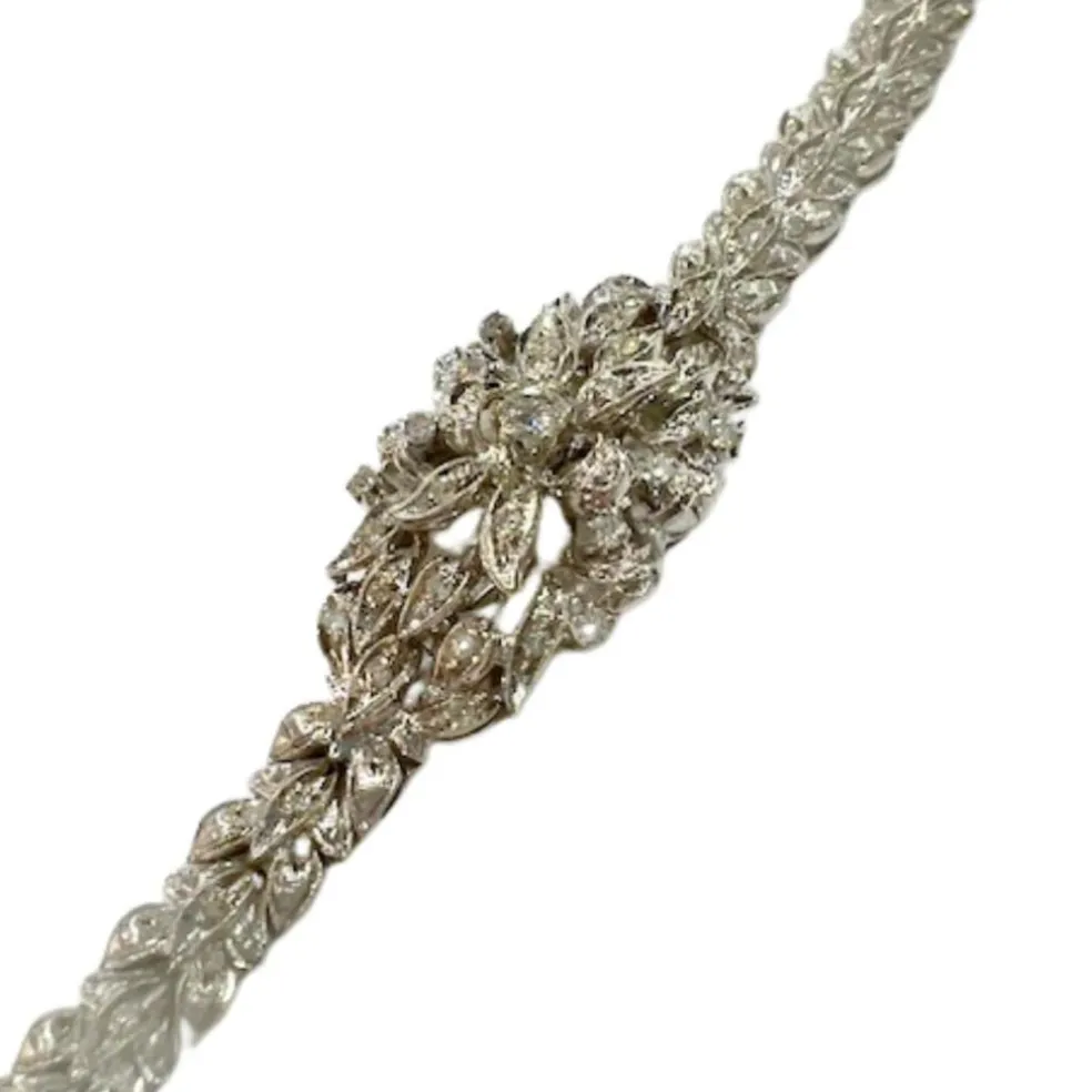 Bracelet en or de l'époque rétro contemporaine avec diamants