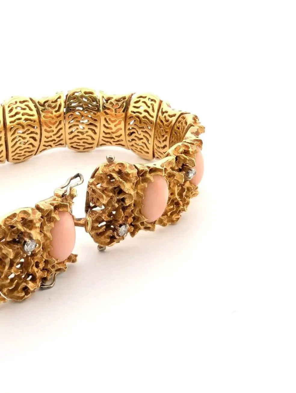 Bracelet en or jaune avec coraux et diamants