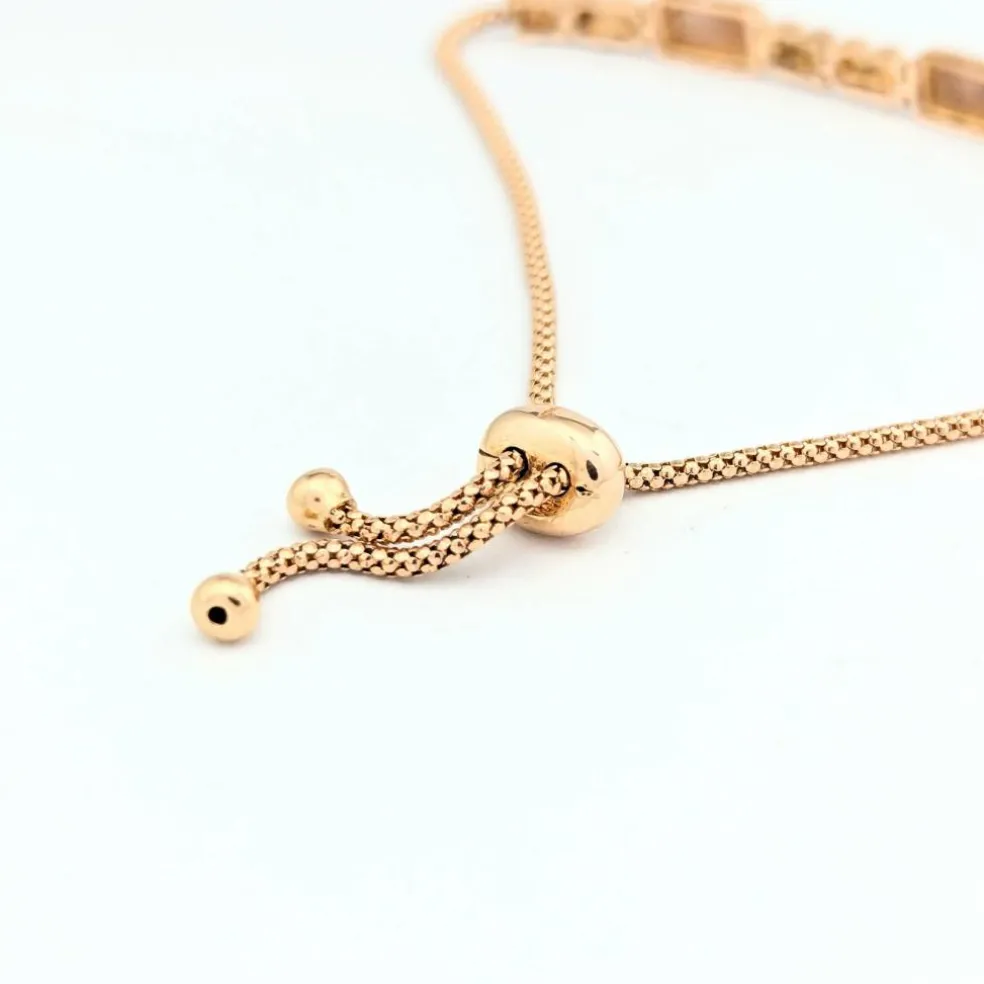 Bracelet en or rose diamants et nacre