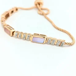 Bracelet en or rose diamants et nacre