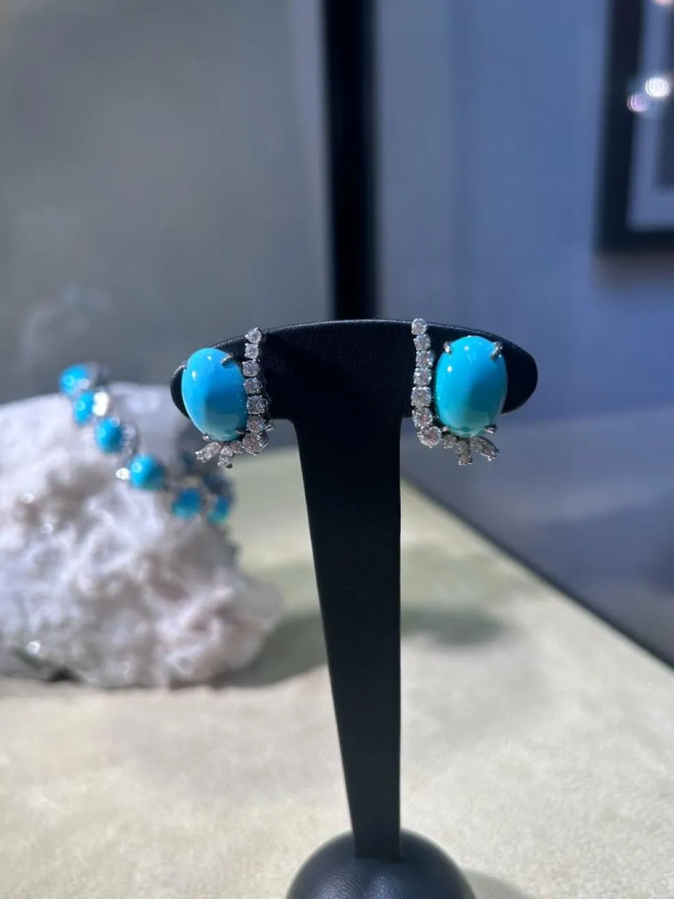 Bracelet et clips d'oreilles en or et turquoise