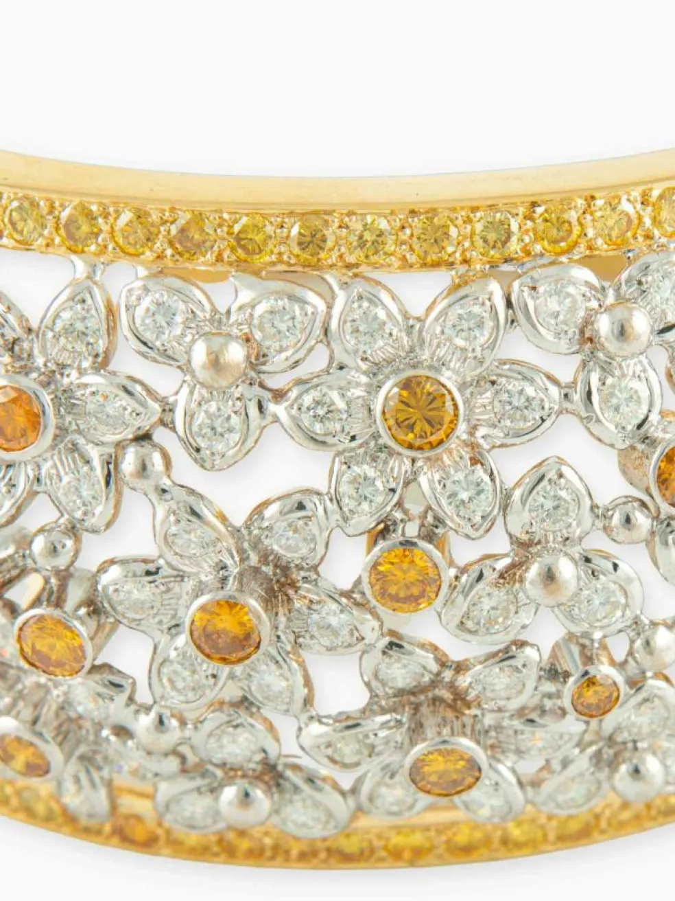 Bracelet jonc « Florale » en or et diamants