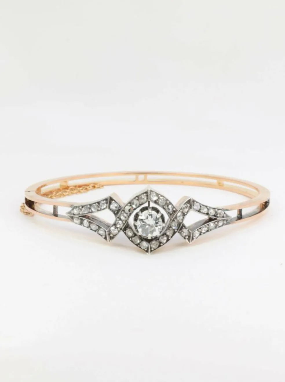 Bracelet jonc ancien, or rose, argent et diamants